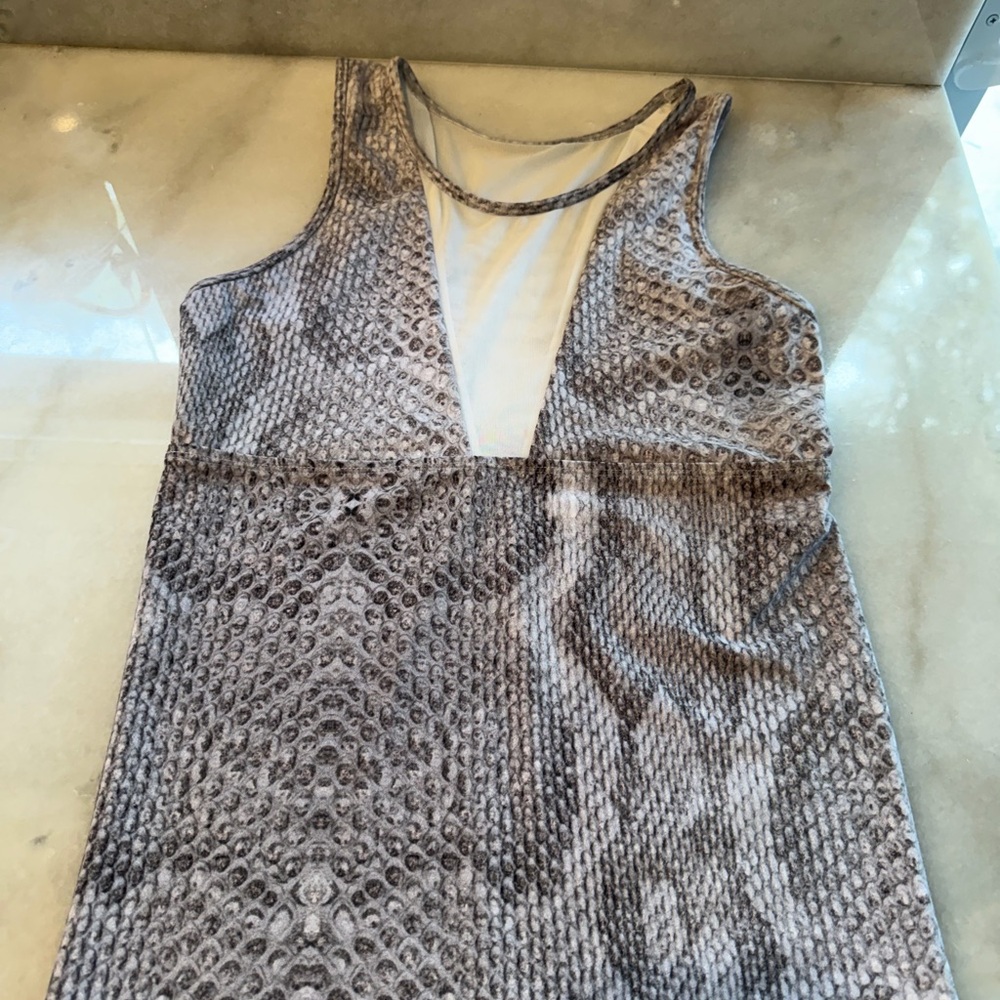 Varley Gray and White Snake Print Tank Top